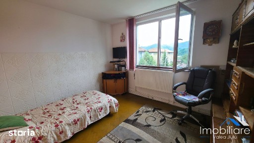 Apartament 2 camere - Vulcan | Str. Nicolae Titulescu | Etaj 3