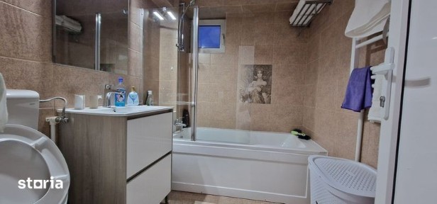 Apartament ultracentral, 3 camere, renovat,mobilat,utilat