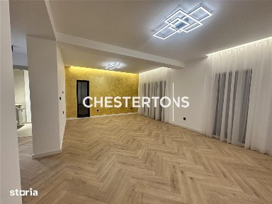 Vila lux +300mp teren, Domnesti