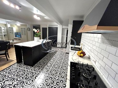 Apartament premium renovat integral pe strada Alverna