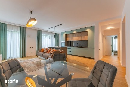 Inchiriere apartament modern 3 camere cu vedere superba Brasov