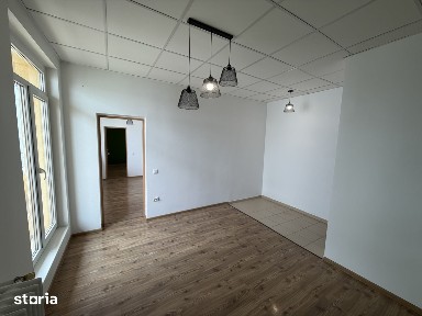 Calea Victoriei, apt. 3 camere, renovat,etaj 8, balcon, bloc solid