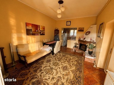 Casa cu garaj, 105 mp, zona Centrul Reghinului