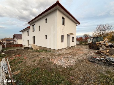 Duplex 4 camere super pret