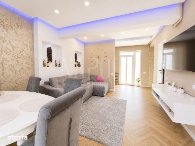 Casa 4 camere de vanzare in Floresti