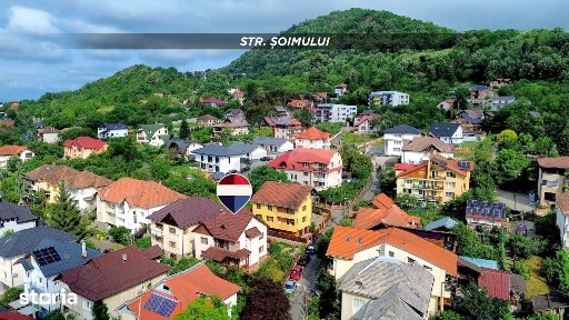 Casă individuala, cu 6 camere 250m2/ 423m2 teren zona parc Baia Mare