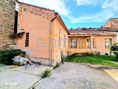Apartament 3 camere, Central, Strada Mihai Eminescu