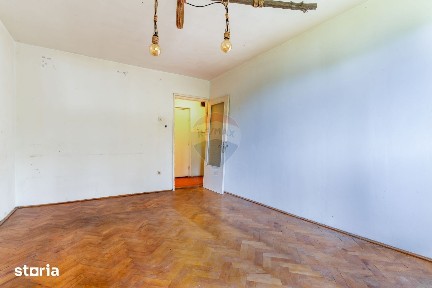 Apartament 3 camere,decomandat, renovabil.Str. Parâng nr.17|Comision 0