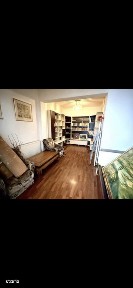 Apartament De Vânzare cu 3 Camere in zona București-noi sec.1