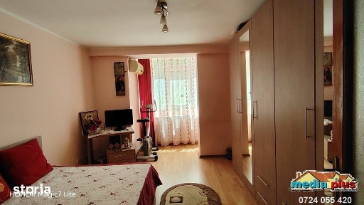 De vânzare - Apartament 3 camere decomandat, zona Silozului, etaj 1