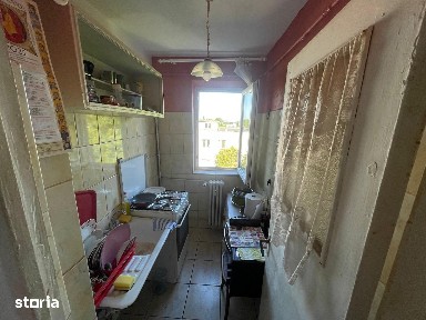 TATARASI-ap. 2 camere, decomandat, mutare rapida!