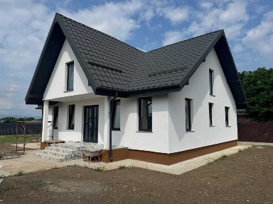 Casa de vanzare - Buhusi