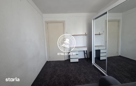Apartament 2 camere, decomandat - Hala Centrală