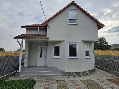 Casa de vanzare 80m patrati