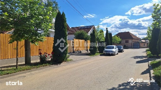Casă individuală în Bungard, teren aprox. 400 mp, garaj și pivniță