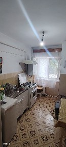 Apartament 2 camere etaj 1 la strada Primaverii