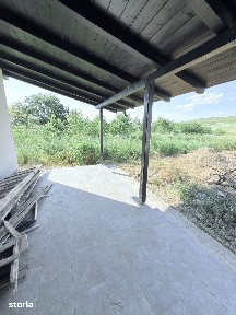 Casa cu etaj la Stauceni