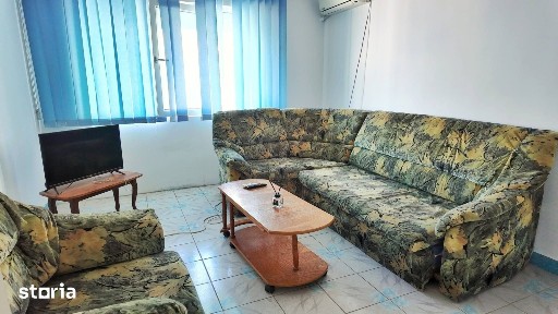 Vindem apartament in Navodari