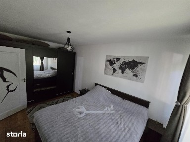 Apartament 2 camere Podu Roș, etaj 1, geam la baie, 49.57mp