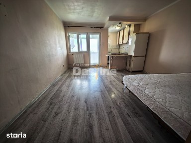 Apartament 1 Camera 32 m, etaj intermediar, imobil cu lift