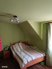 Casa cu 4 camere și mansardă, 135.000 EUR