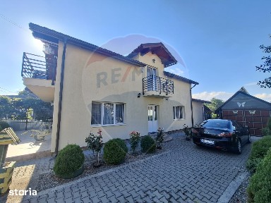 Casă / Vilă cu 4 camere de vânzare