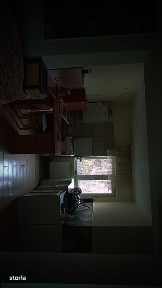 Camera la vila, baie si bucatarie comuna. Persoana fizica, central