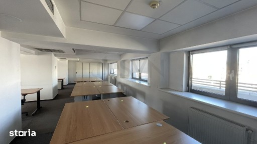 Piata Unirii - Cladire S P si 9 etaje 3560mp pretabil birouri
