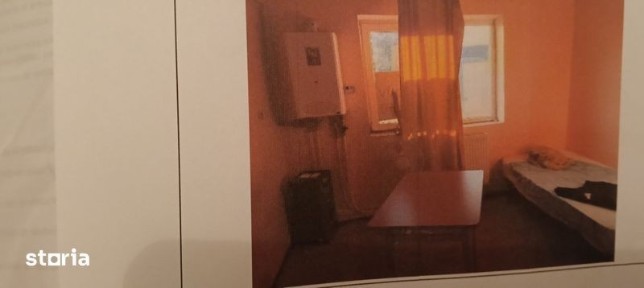 Apartament cu 2 camere Decomandat