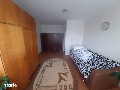 SE VINDE APARTAMENT CU 2 CAMERE, MAZEPA 1, 69.000 EURO
