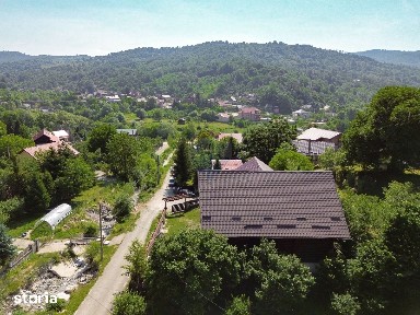Cabană turistică, 12 camere cu restaurant, bucătărie + sală evenimente