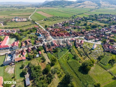 Comision 0% - Casă cu 4 camere de vânzare