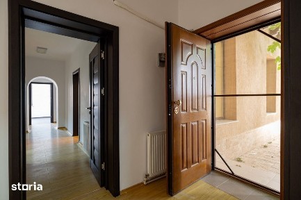 UNIVERSITATE-OFERTA SPECIALA (cod04)-Vila interbelica P+1-Constanta