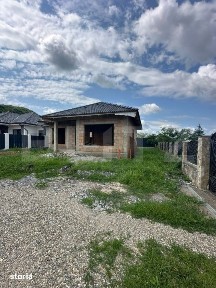 Casa pe un nivel | 3 dormitoare | Stadiu de rosu | Toate utilitatile