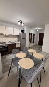 Particular vand Apartament 2 camere - De VANZARE - Open Space - Ansamblul TOP CITY - Zona Tractorul CORESI