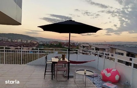 Penthouse exclusivist cu terasa de 80 mp in Floresti