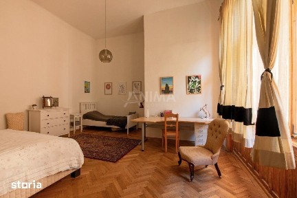 Apartament spatios in centrul orasului, cu parcare