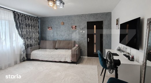 Apartament 3 camere - etaj intermediar - zona Decebal