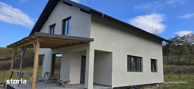 Casa noua in Catamarasti Vale