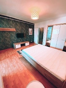 Inchiriez apartament tip studio, recent renovat, cu o camera, in zona premium Mazepa