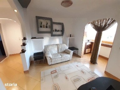 Apartament 3 camere 2 dormitoare 60 mp utili in zona Calea Dumbravii