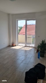 Apartament cu balcon și centrală pe gaz în Obcini zona Victoriei