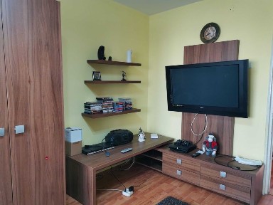 Inchiriere apartament 3 cam Rovine