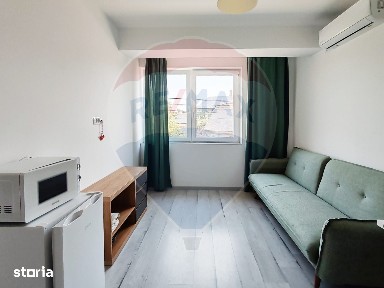 Apartament cu 2 camere de închiriat în zona centrală, bloc nou