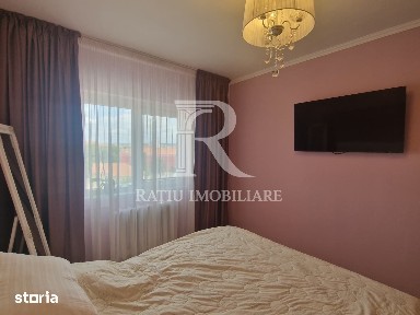 Apartament cu 3 camere | Zona Biserica Emanuel | Oradea