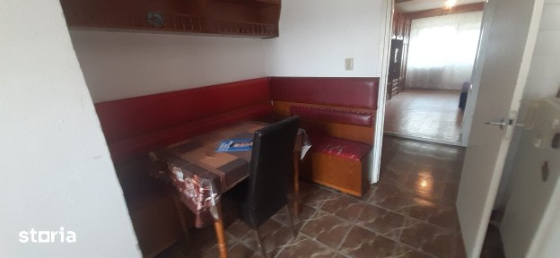 Traian, central, 3 camere, etaj 3