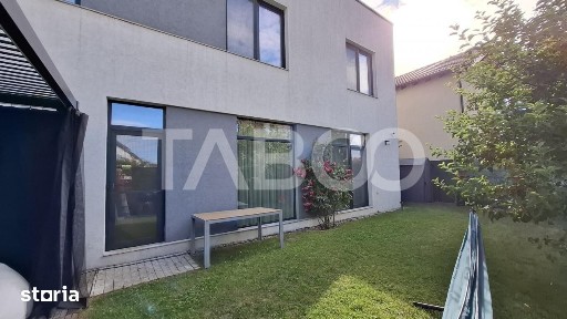 Casa moderna de vanzare tip qvadruplex 3 in 1 in Selimbar Sibiu