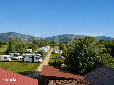 Proprietate cu camping autorizat, piscina si casa