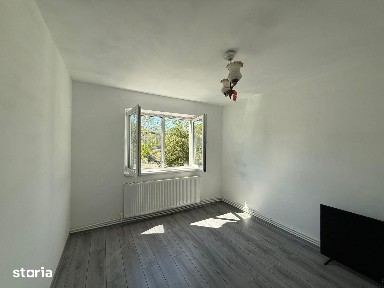 Apartament 2 camere, etaj 2 zona Scoala Generala 6