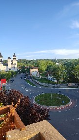 DE VANZARE APARTAMENT PE 2 NIVELE